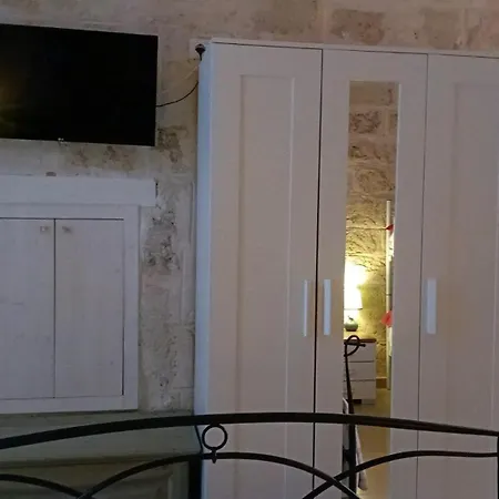 La Petite Maison Mola di Bari
