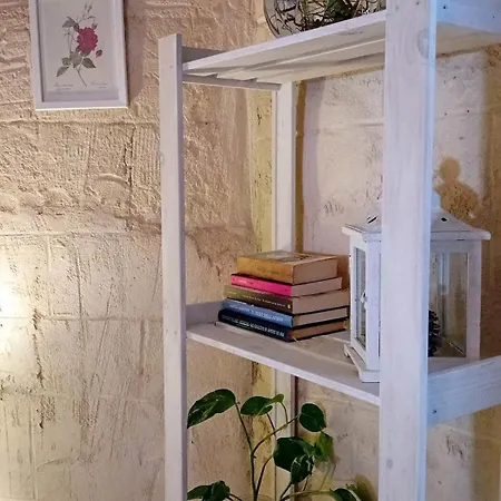 La Petite Maison