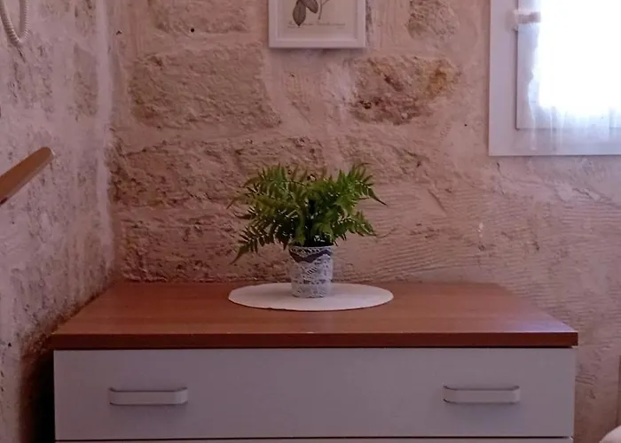 La Petite Maison 莫拉-迪巴里