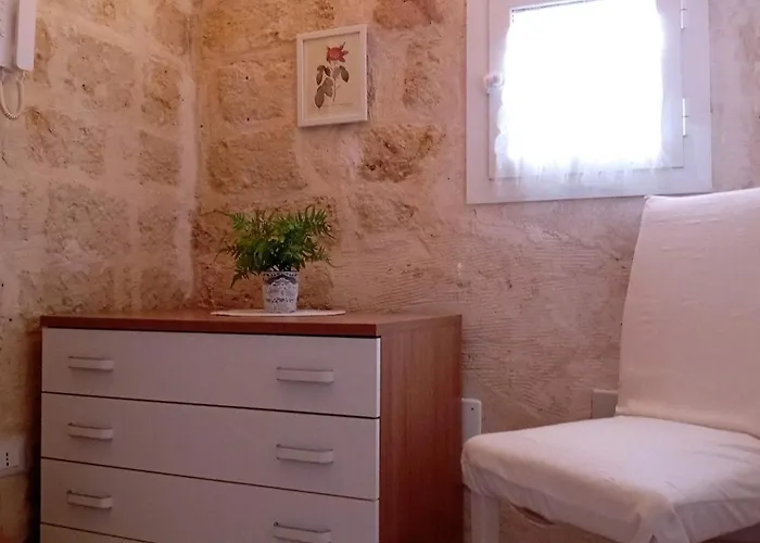 La Petite Maison