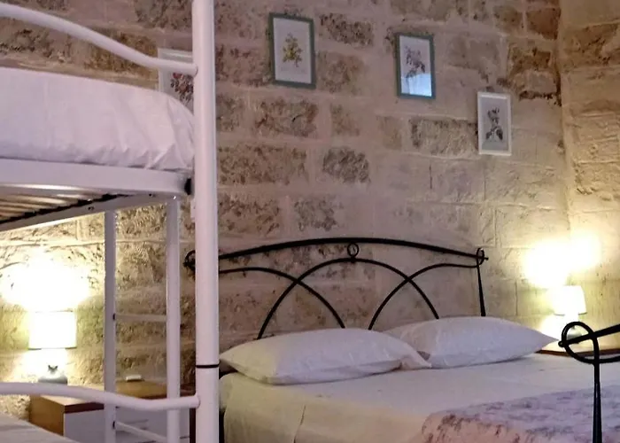 La Petite Maison بيت للعطل مولا دي باري